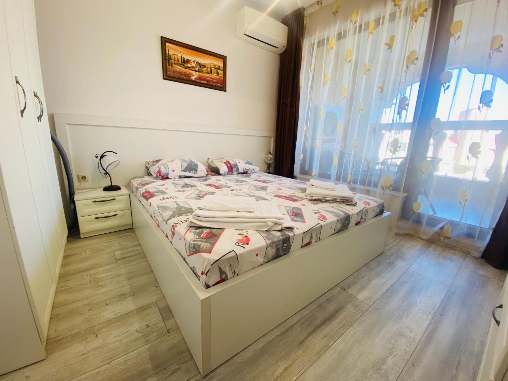 1Bd Ap In La Mer Complex Private Beach And Pool Golden Sands Εξωτερικό φωτογραφία