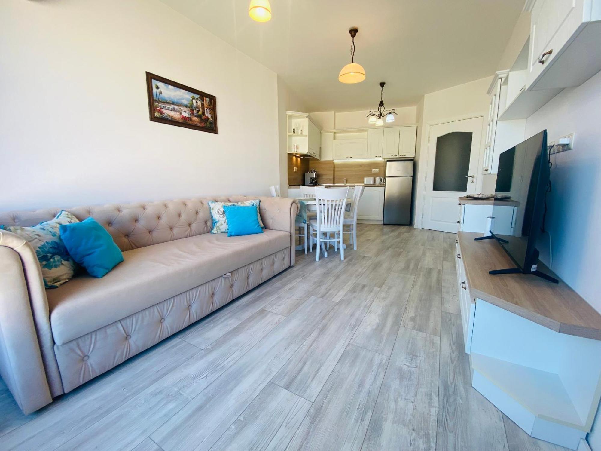 1Bd Ap In La Mer Complex Private Beach And Pool Golden Sands Εξωτερικό φωτογραφία